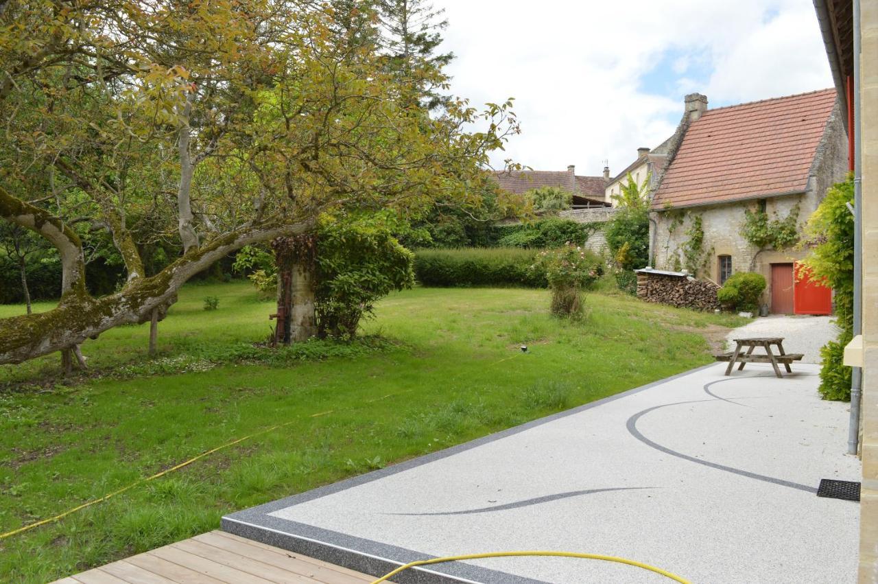 Maison Typique - Tres Grand Jardin - 7Km De La Mer Fontaine-Henry Exterior foto